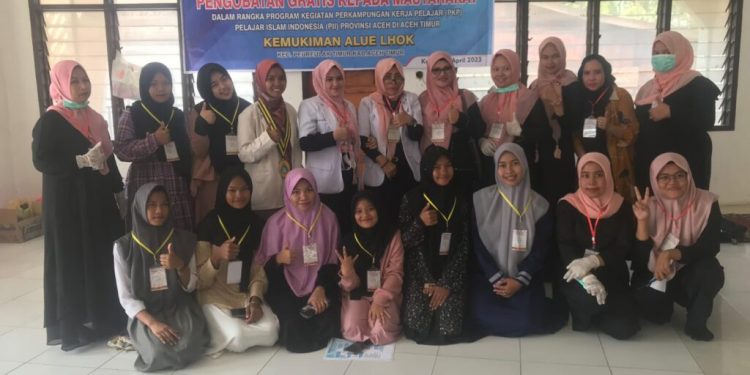 Antusias Warga Ikuti Program Pengobatan Gratis PKP PII Aceh