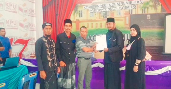 Azan Dan Shalawat Warnai Pendaftaran Caleg DPRK Partai Gabthat Aceh Timur