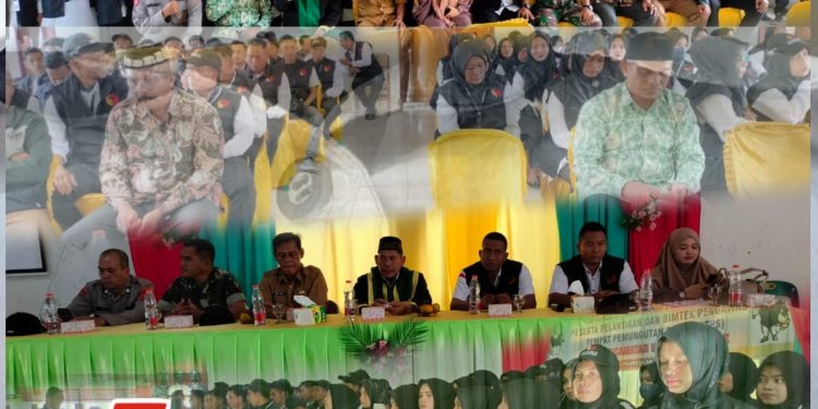 Panwascam Sukses Melantik dan Angkat Sumpah 74 Pengawas TPS , Serta Bimtek di Ranto Peureulak.