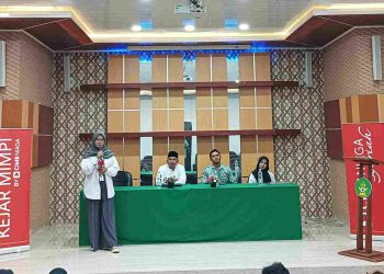 DEMA FAH Dan Komunitas Kejar Mimpi Aceh Adakan Kerjasama Kegiatan Bedah Beasiswa CIMB Niaga