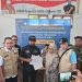 Bupati Al-Farlaky Pantau Perekaman Adminduk Warga Terdampak Bencana di Rantau Peureulak