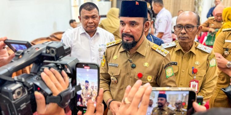 Bupati Al- Farlaky Dukung Langkah Mualem Cabut Pergub JKA